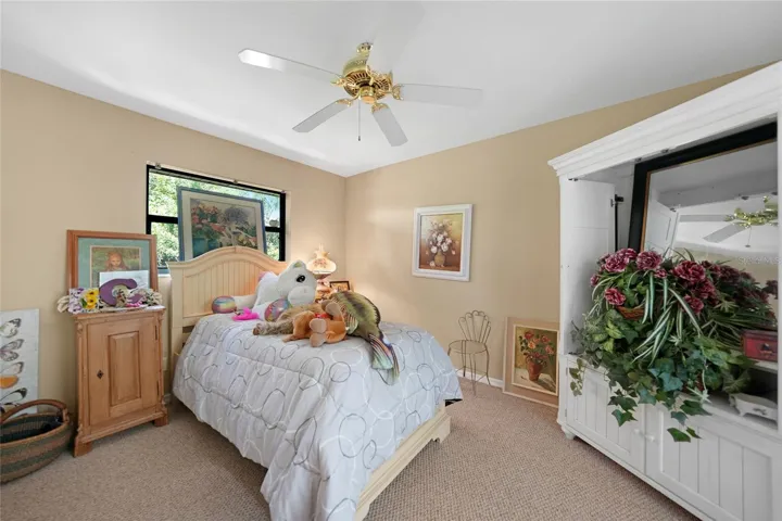 Guest bedroom 2
