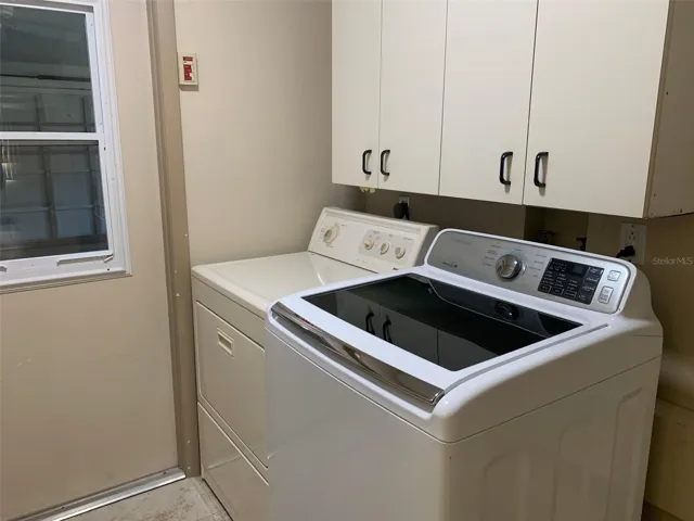 Washer & Dryer