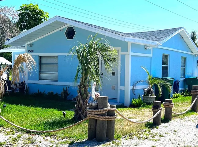 Front of the House: Unit A - Entrance is on the far left. Unit B - Entrance is in Front on the Right