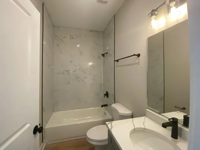 2nd Bathroom
