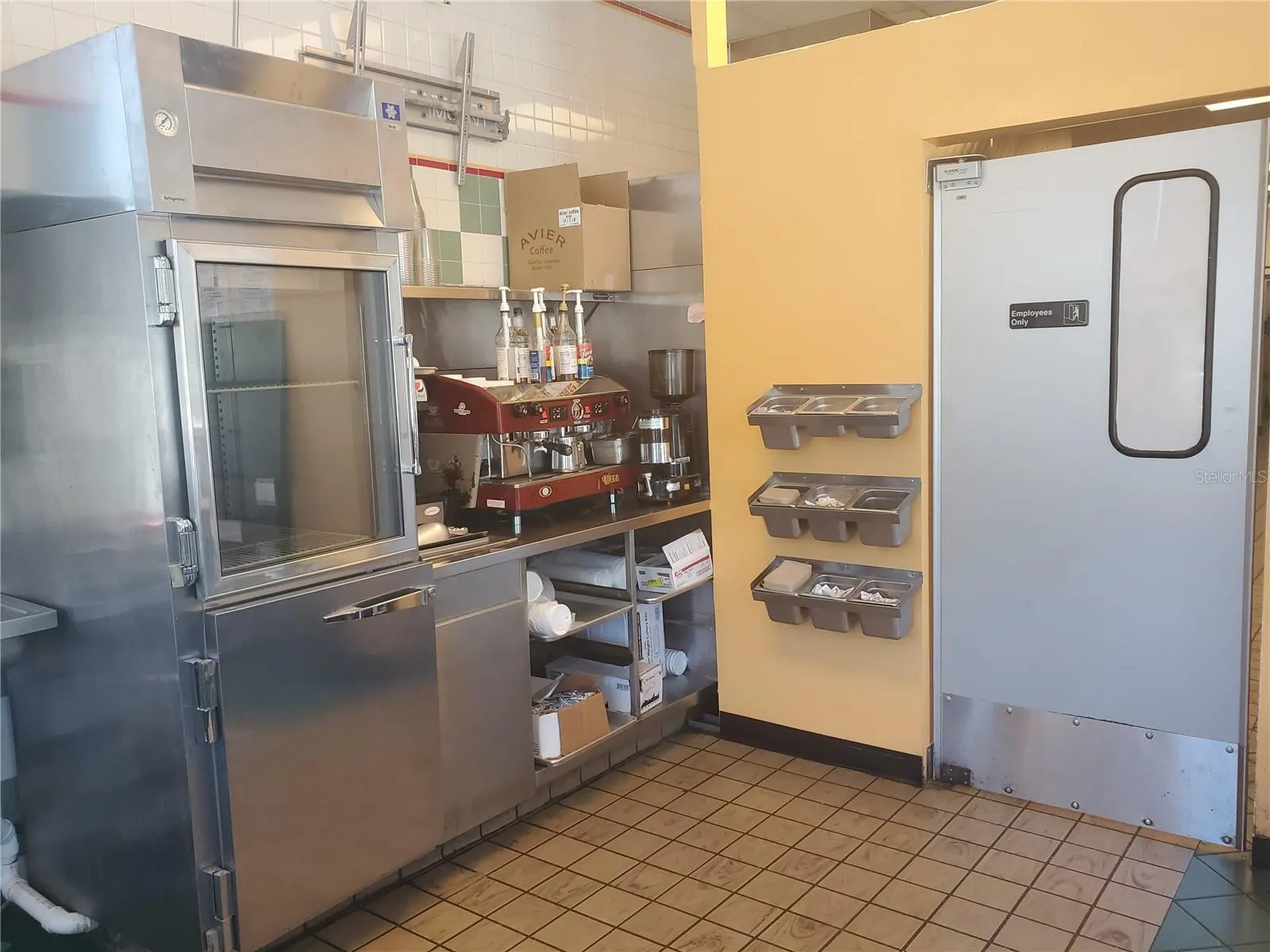 BEVERAGE STATION