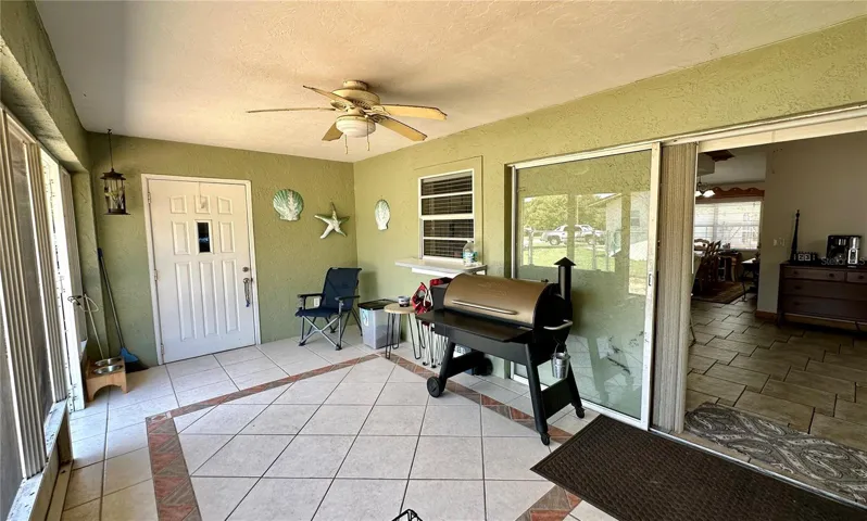 Screened back lanai