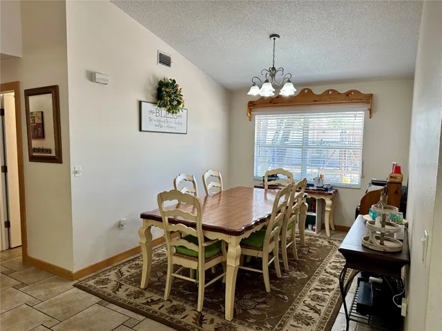 Seperate dining room