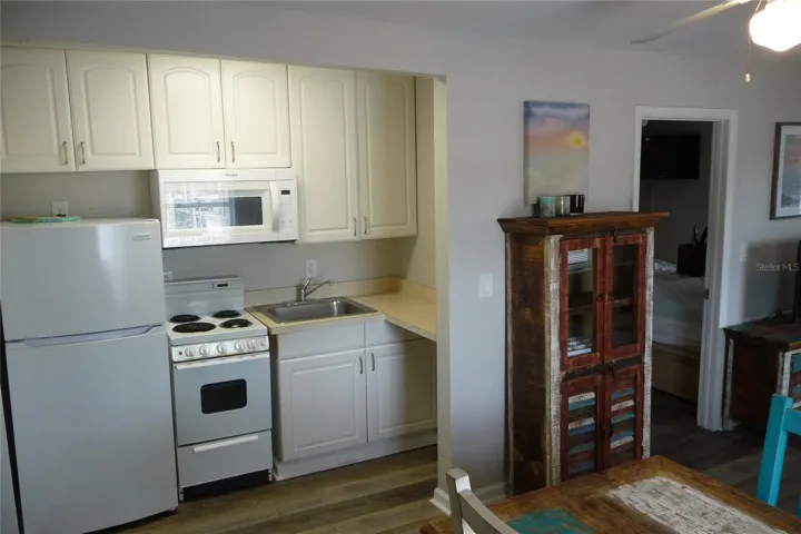 Kitchen area