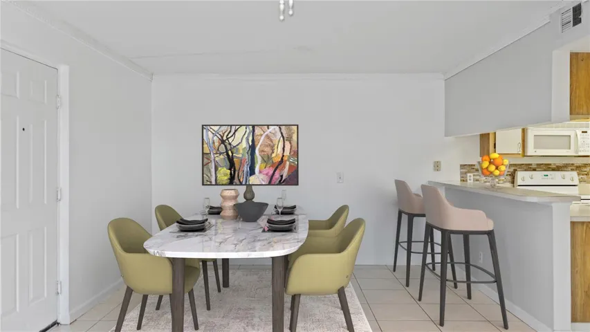 *Virtually Staged* Dining Room