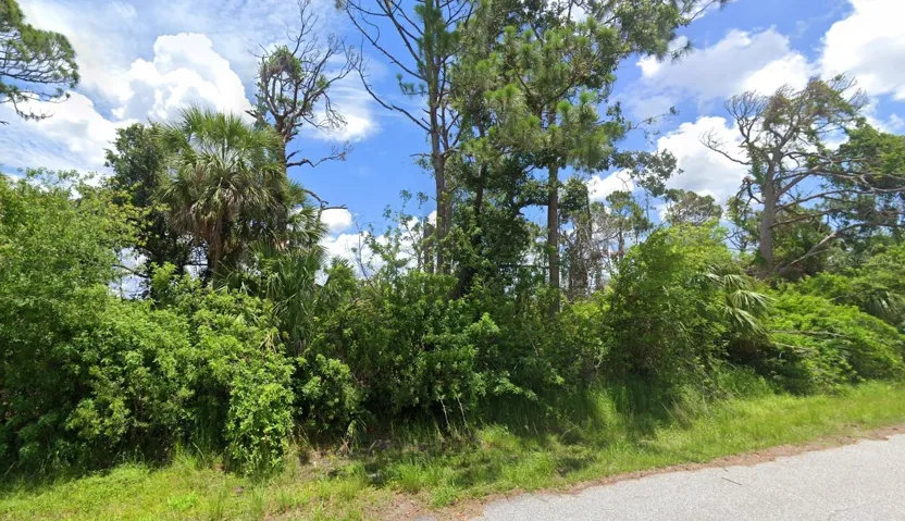 3116 Montgomery Dr