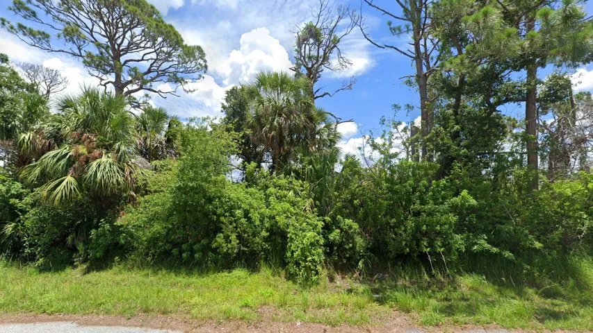 3116 Montgomery Dr