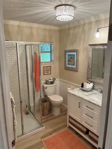 Primary Bedroom bathroom