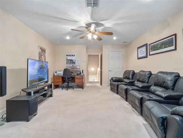 Upstairs Bonus Room