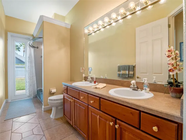 Bathroom 2