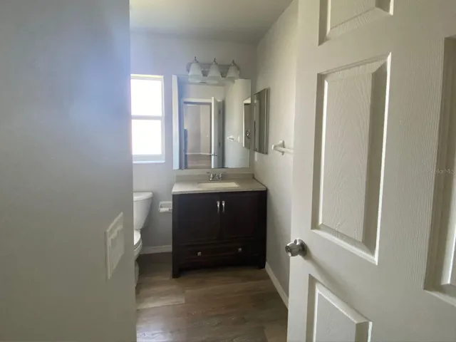 2nd Bathroom