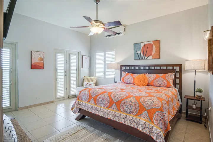 Second floor from the bottom up: 2b/2ba