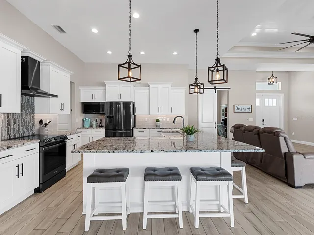 Ample room for meals and gatherings.