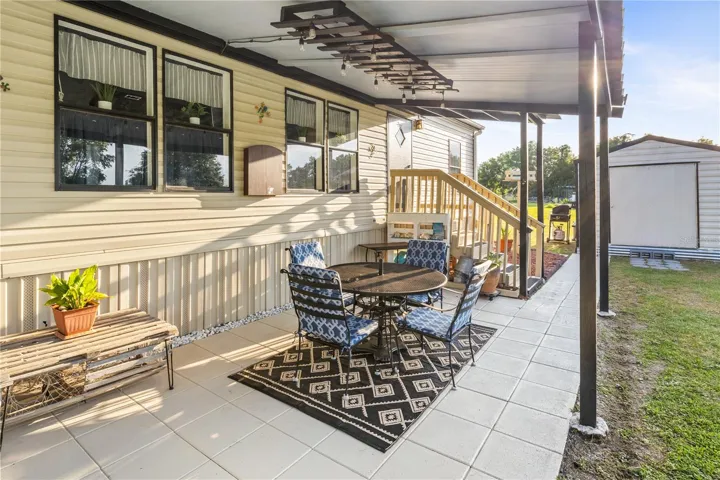 covered patio