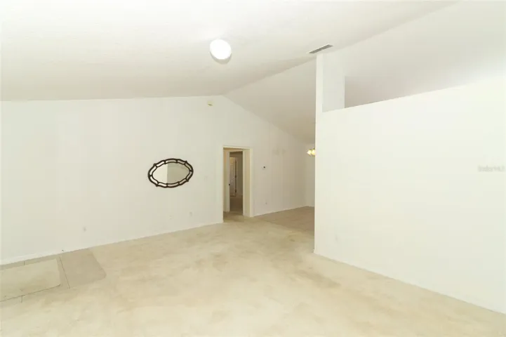 Livingroom / Dining area