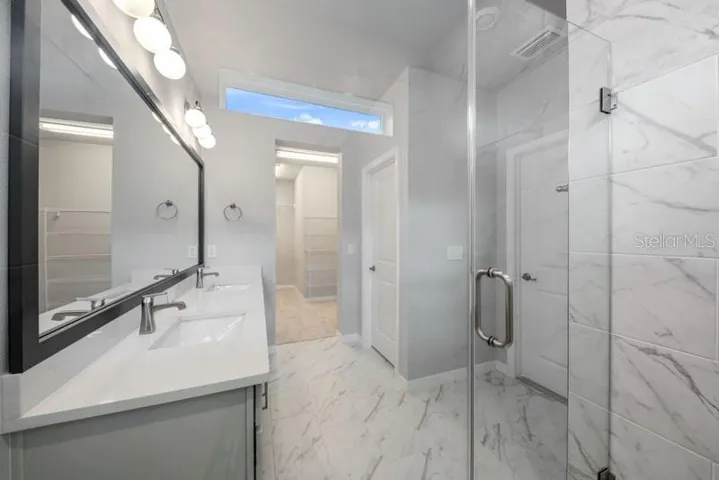 Owner's Bath