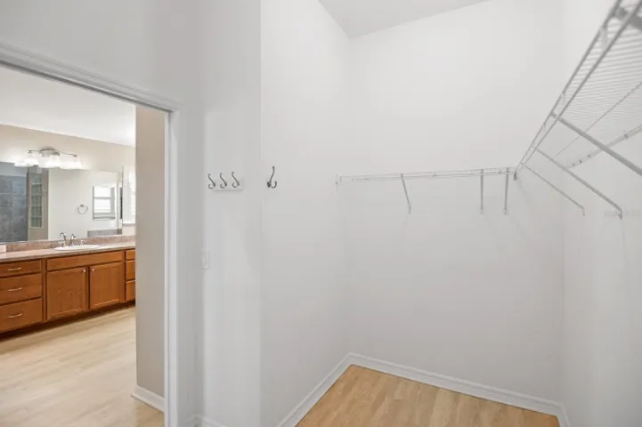 Walk in Closet