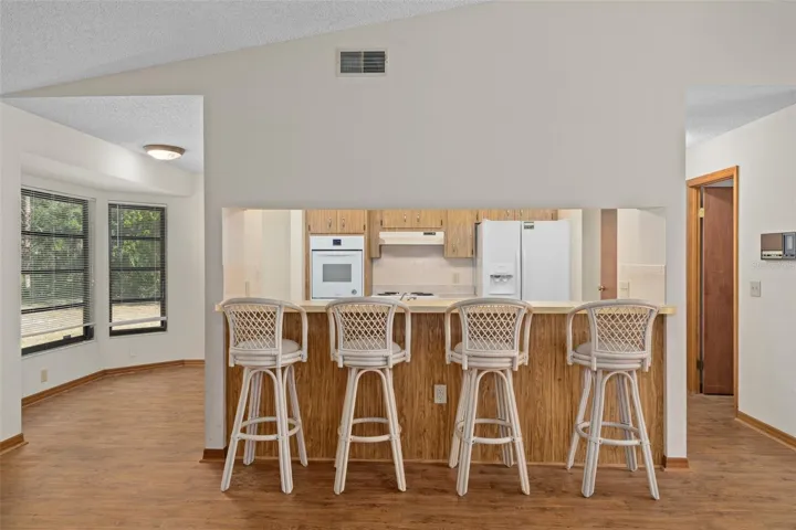 Breakfast Bar
