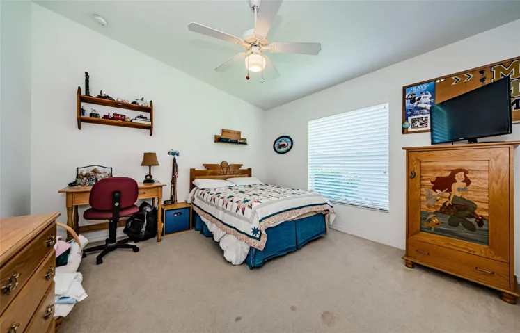 Second bedroom