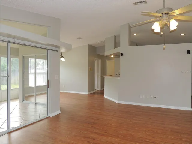 Living Room To Breakfast Nook
