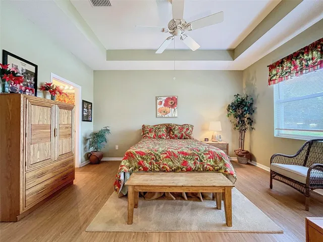 Sizeable Owner's Suite with Tray ceiling