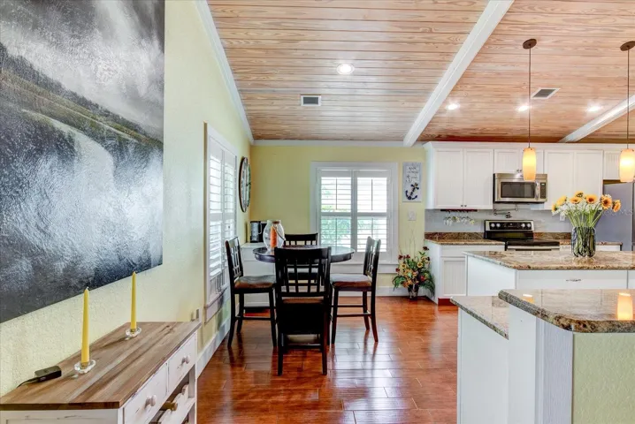 Plantation Shutters and breakfast area / eat in kitchen