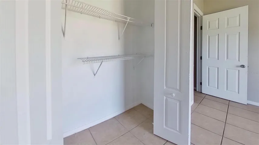 Guest room.
