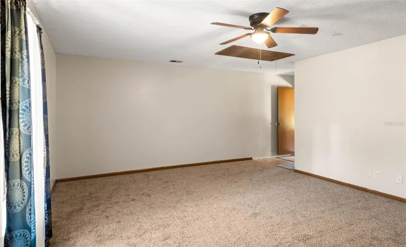 BONUS ROOM/possible 4th Bedroom