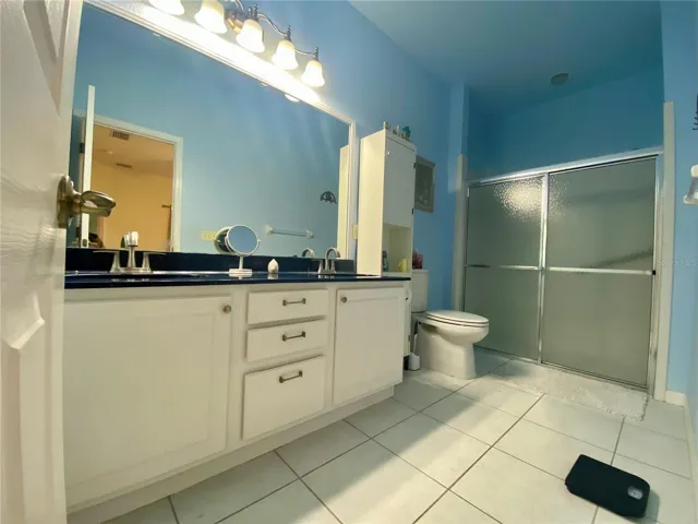 Master bathroom