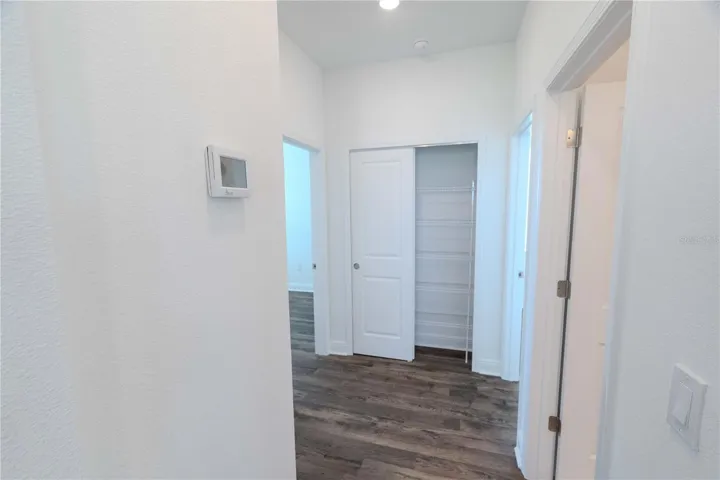 Split plan hallway