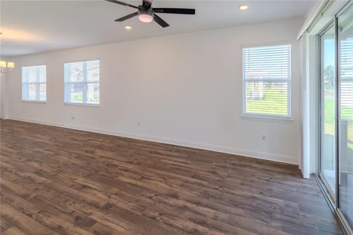 Sliding doors to rear covered porch