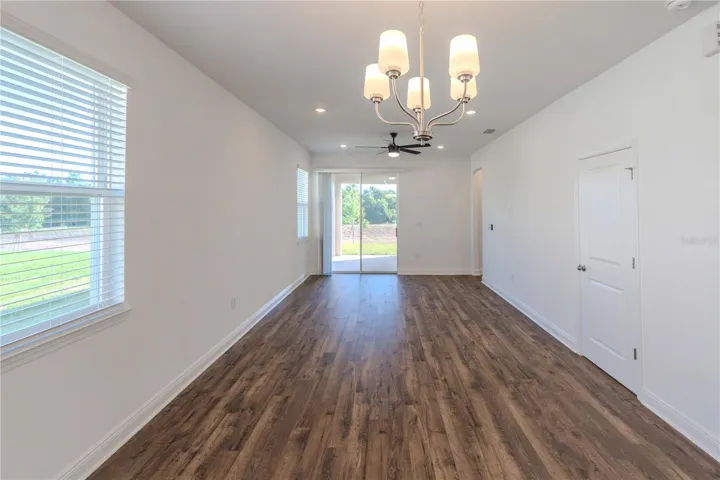 Light and bright space for dining and relaxing