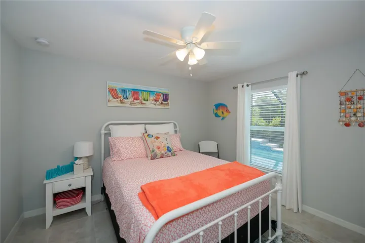 one of two auxiliary bedrooms