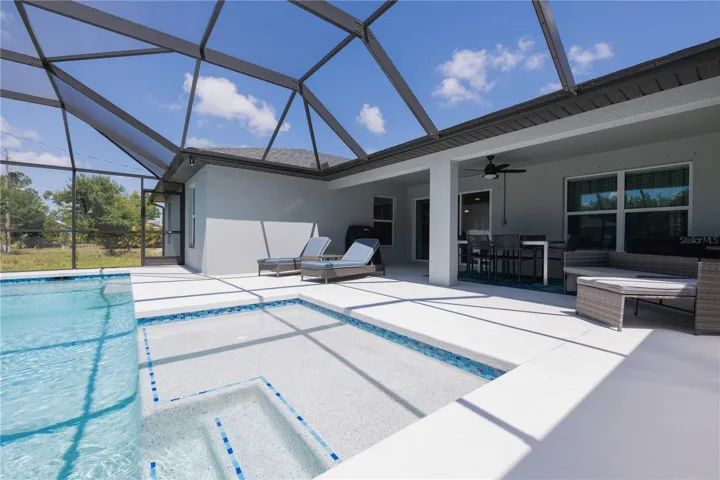 deck area for sunbathing in the cool, refreshing water