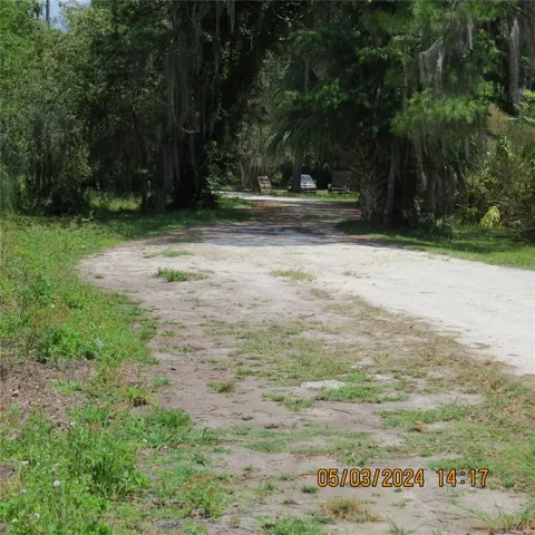 Short distance to paved road