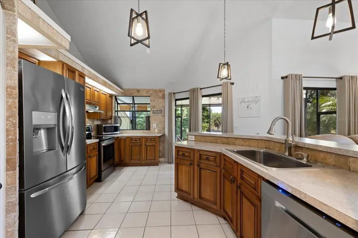 Huge kitchen