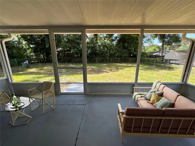Screened Patio