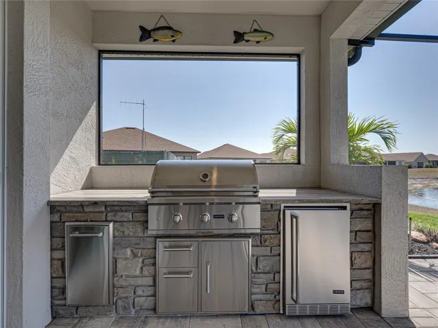 Outdoor kitchen