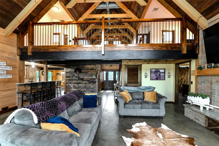 Vaulted ceiling living area