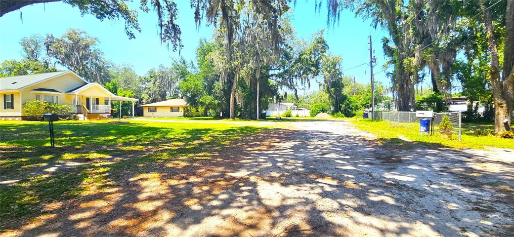 Cul-de-sac & neighbors