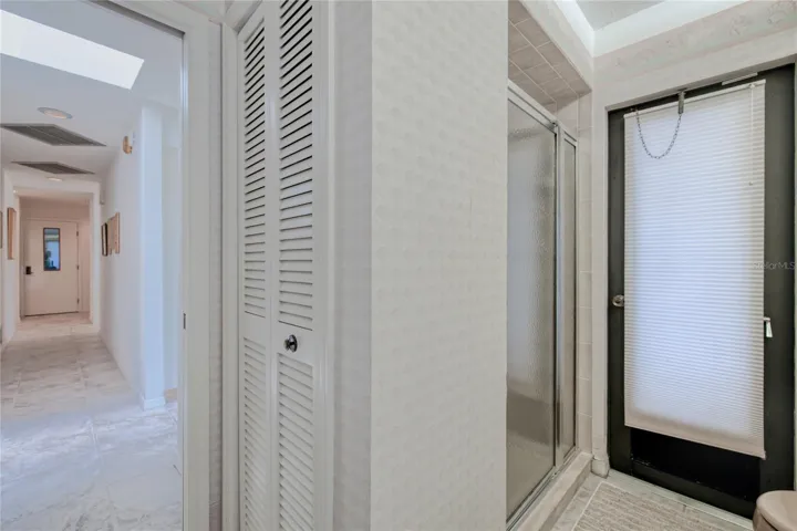 Guest Bathroom to pool