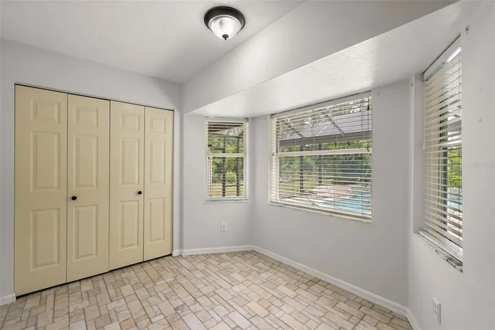 Breakfast Nook and Laundry
