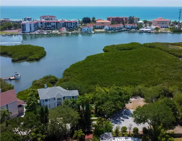 Westward views- gorgeous sunsets-Intracoastal Waterway