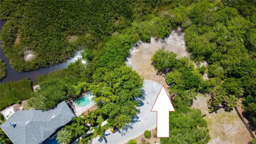 Large Lot - 0.29 acres