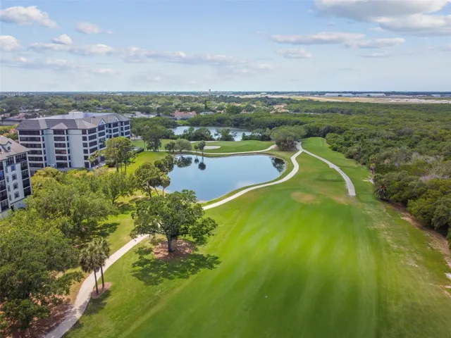 4TH HOLE OF THE FETHER SOUND GOLFCOURSE