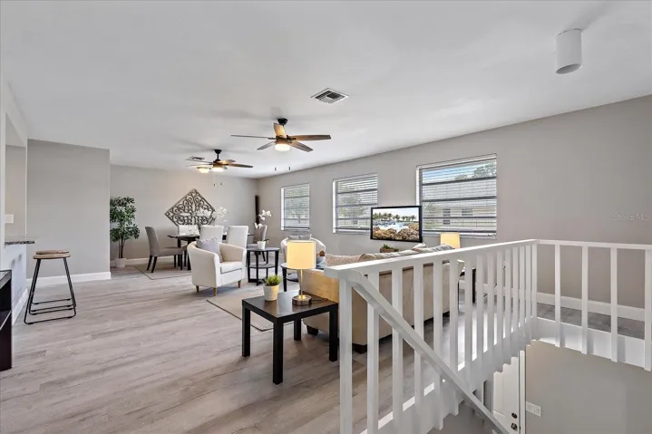 516 Living room