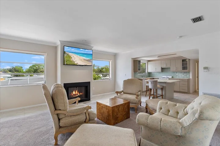 506 Livingroom