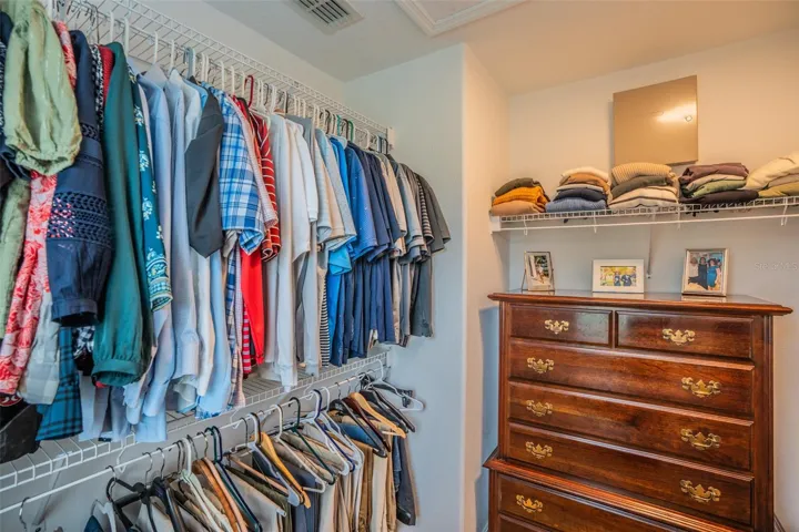 Master HUGE Closet