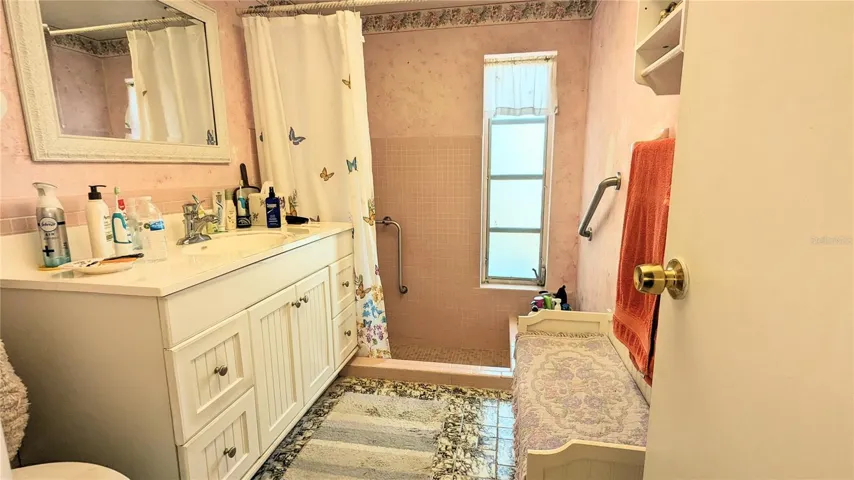 Main Bath