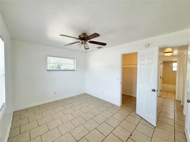 Bedroom 1 (10x12)